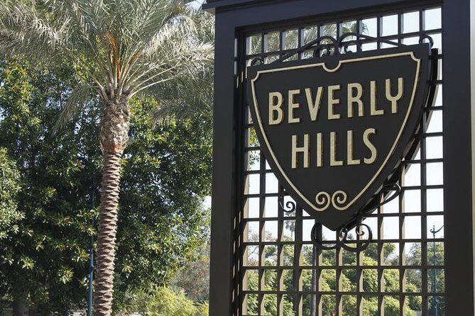 2-Hour Hollywood, West Hollywood and Beverly Hills Open Bus Tour - Open-bus reality: wind, seating, and photo timing