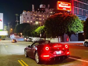 20 Min Ferrari tour in Hollywood (Drive or Be driven) - Drive It, Split It, Or Be Driven Without Stress