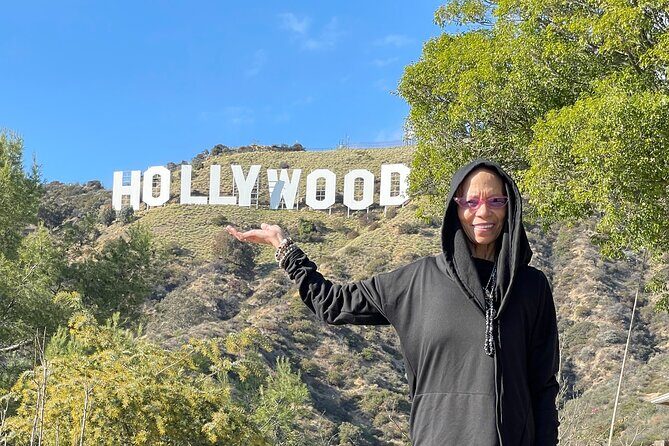 3-Hour Small Group Tour: Hollywood to Beverly Hills - Comfort, seating, and punctuality: the one area you should plan for