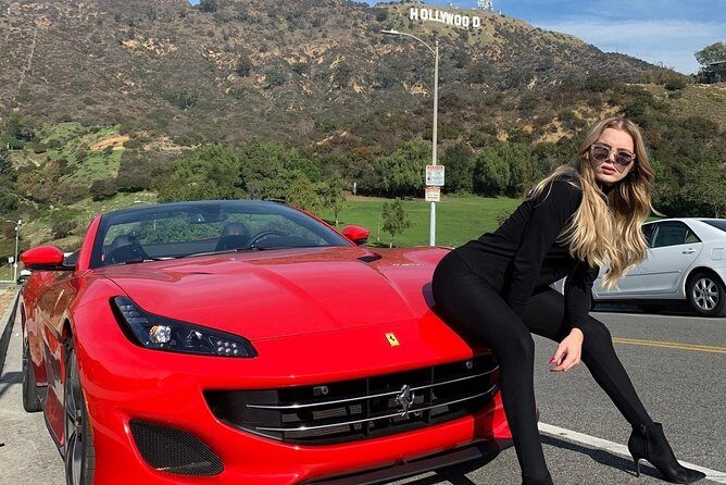 30-Minute Luxury Driving Tour: Explore Hollywood in a Ferrari - Photo Stop Strategy: How to Make Mulholland Drive Work for You
