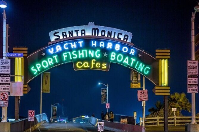 4, 5, or 6 Hour Los Angeles Private Tour in Stretch Limo - Santa Monica Pier and 3rd Street Promenade: beach classic, easy wandering