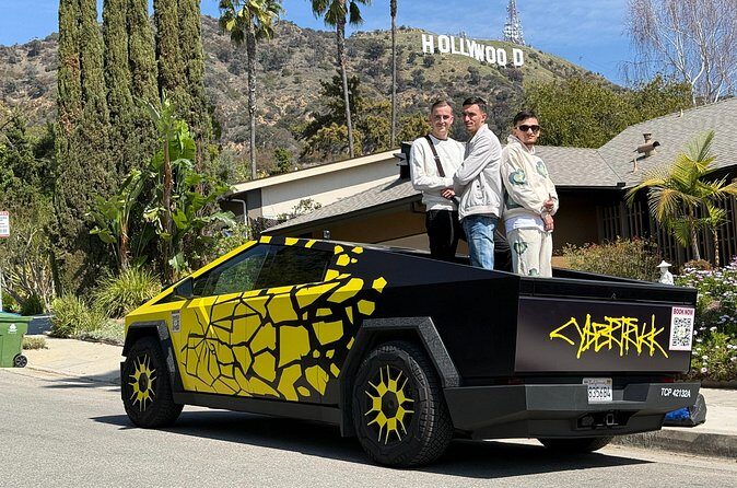 50-Minute Driving Tour: Explore Hollywood in a Cybertruck - Inside the Cybertruck: AC, Armor Glass, and Autopilot Notes
