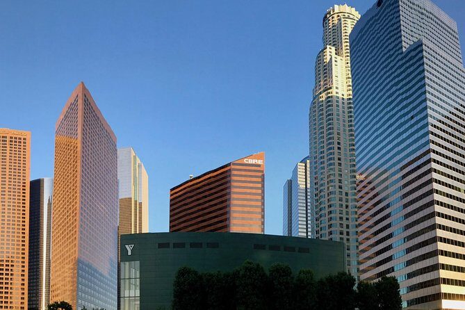 A La La Tour - Fully Customized Private Tour of Los Angeles - Mulholland Drive: Scenic Overlooks and Short Picture Stops