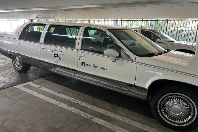 A Star is Torn funeral limo tour of LA - Price and value: is $71.18 worth it?