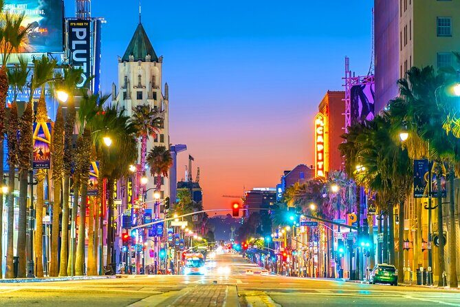 All Day LA Tour: Hollywood, Beverly Hills and Santa Monica - Hollywood Farmers Market Lunch Break: How to Eat Well Without Losing the Day