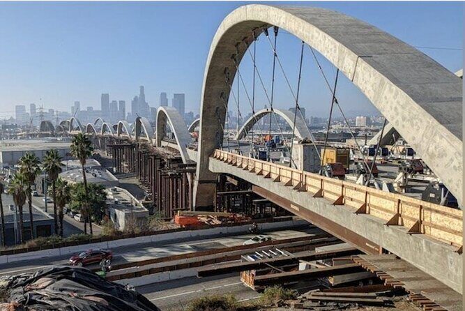 Best of Downtown Los Angeles by Luxury E-Bike - 6th Street Viaduct and the Ribbon of Light: park views under your wheels