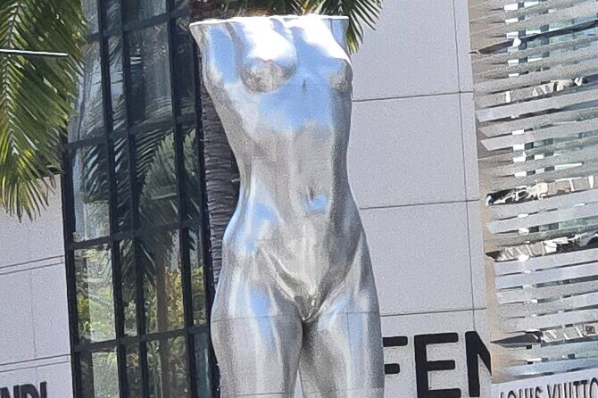 Beverly Hills and Rodeo Drive: A Self-Guided Audio Tour - Getting Started at the Beverly Hills Sign (and Downloading Offline)