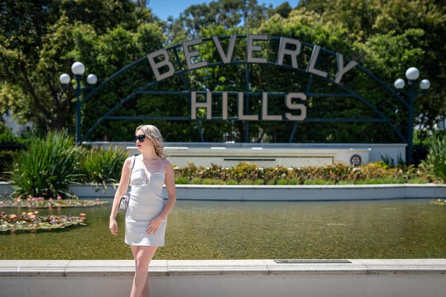 Beverly Hills: Photoshoot with Edited Images - Meeting at the Beverly Hills Sign: Start With the Right Vantage Point