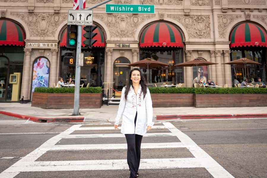 Beverly Hills: Photoshoot with Edited Images - The Edits Are the Point: 12 Photos With Color + Skin Retouching
