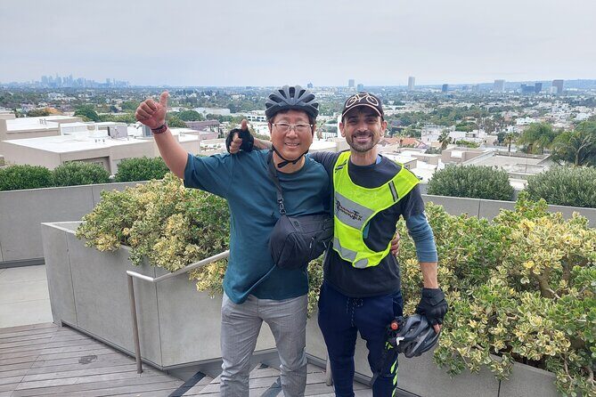 Beverly Hills: Scott E-Bike Tours Hollywood LA Private Tour - Hollywood Walk of Fame photo stop and the movie-theatre history moment