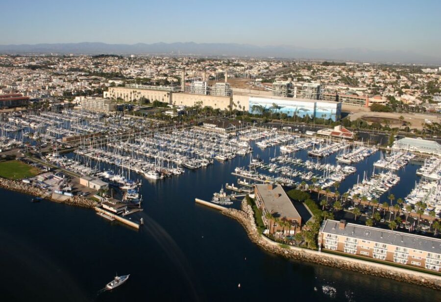 California Coastline & Hollywood Celebrity Helicopter Tour - Santa Monica Pier and Venice Beach: The Coast That Makes It Worth It