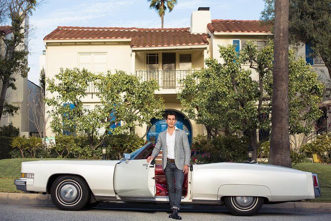 Classic Convertible Car Tour of Los Angeles - From pink walls to Beverly Hills gardens: style, texture, and architecture