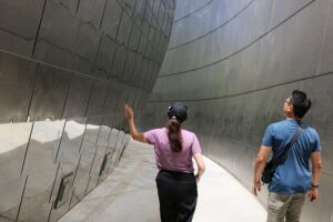 Downtown LA Arts Tour with MOCA, The Broad, and Infinity Room - Architecture and performance icons: why the exterior stops still matter