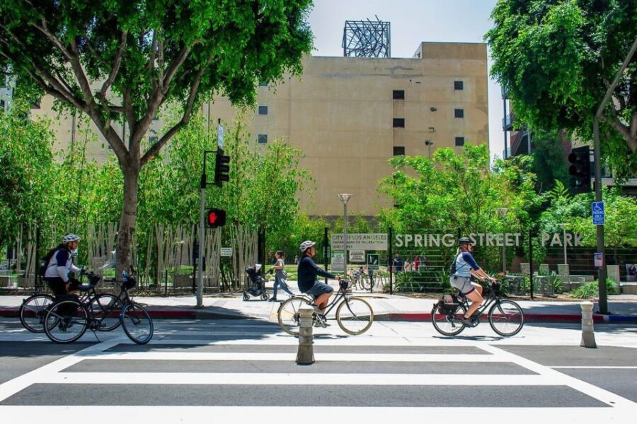 Downtown Los Angeles Bike Tour: Top 10 Destinations of DTLA - Film-Linked Downtown: Vaudeville Theaters, Banking History, and Loft Stories
