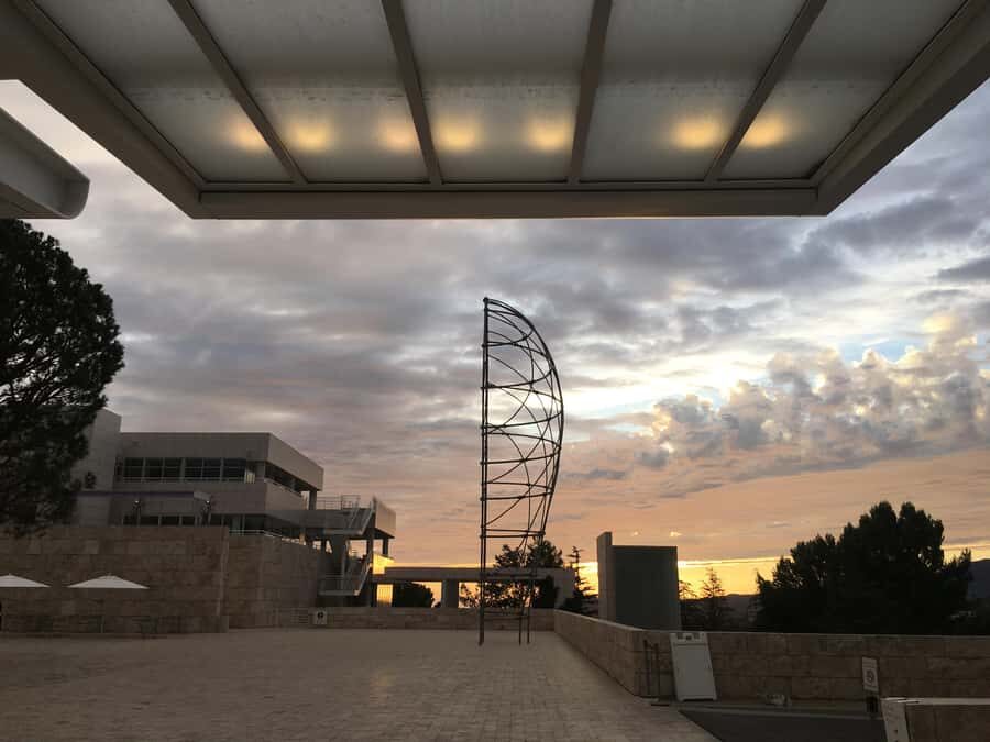 Getty Center: Highlights Tour of Architecture, Gardens & Art - The guiding style: academic clarity, story-led walks
