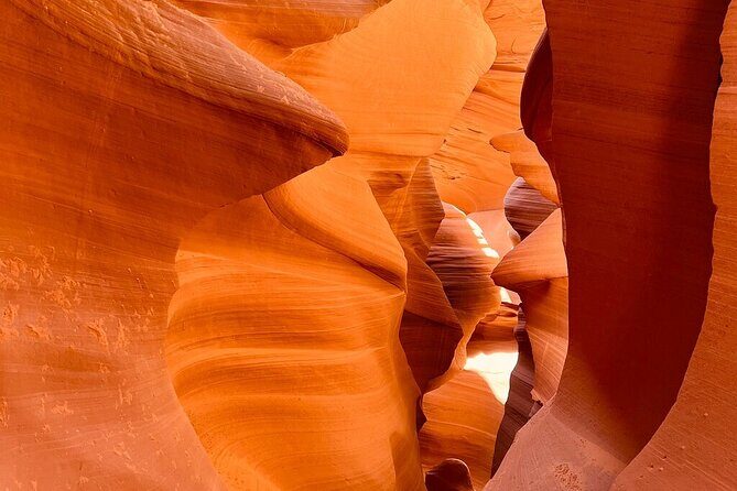 Grand Canyon and Lower Antelope Canyon 4-Day Tour from LA - Day 2 Antelope Canyon and Horseshoe Bend: the best kind of hurry