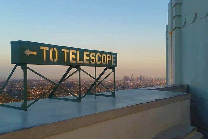 Griffith Observatory Insider Tour - The Samuel Oschin Planetarium show: your ticket to a better night-sky context