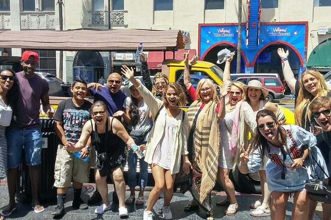 Hollywood and Celebrity Homes Bus Tour - Getting on at 6609 Sunset Blvd and timing your photos