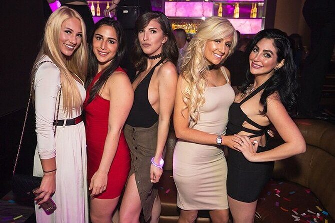 Hollywood Club Crawl in Los Angeles - Key highlights you’ll care about
