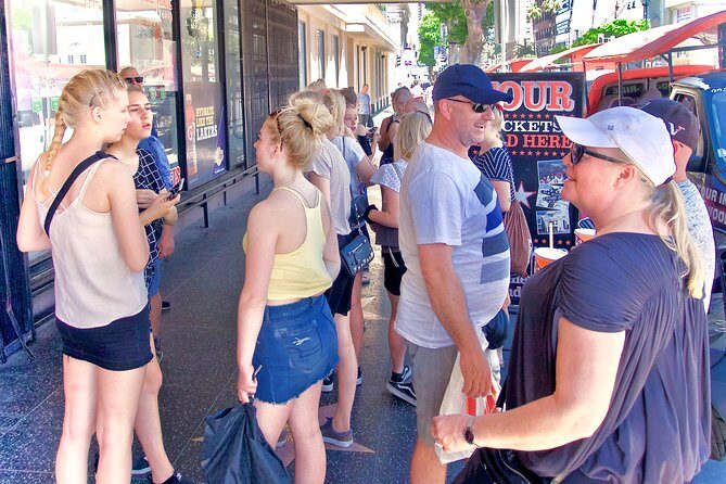 Hollywood Open Air Bus Tour: Celebrity Homes and Beverly Hills - Dolby Theatre and Chinese Theatre: film-world landmarks on Hollywood Blvd