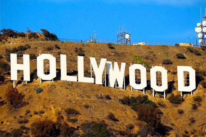 Hollywood Open Air Bus Tour: Celebrity Homes and Beverly Hills - Hollywood Sign from the hills: the best photo value here