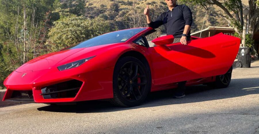 Hollywood Sign 30 Min Lamborghini tour (Drive or Be driven) - What the Co-Pilot Adds During the Short Ride