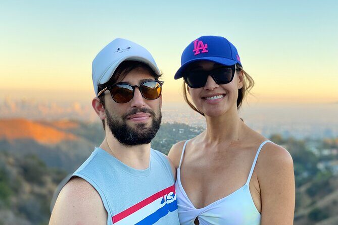 Hollywood Sign Express Tour with Comedians and Their Dogs - Guides and humor: when comedy doubles as practical direction