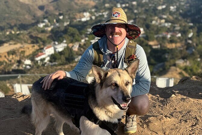 Hollywood Sign Express Tour with Comedians and Their Dogs - Getting to the trailhead: 6301 Innsdale Dr and the Smokey the Bear sign