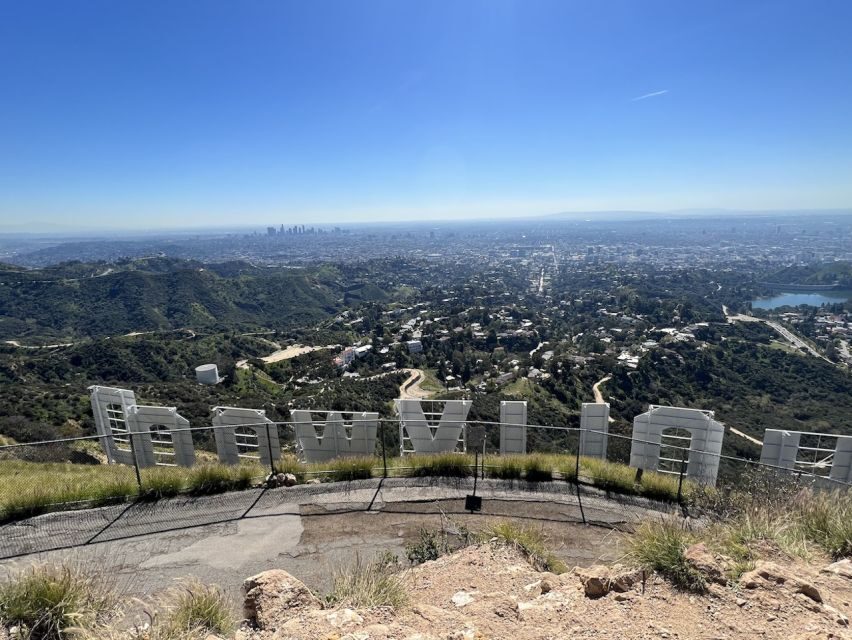 Hollywood Sign : Hiking to the Sign with a French tour guide - The 7 km Hike Reality Check: Comfort, Clothing, and Timing