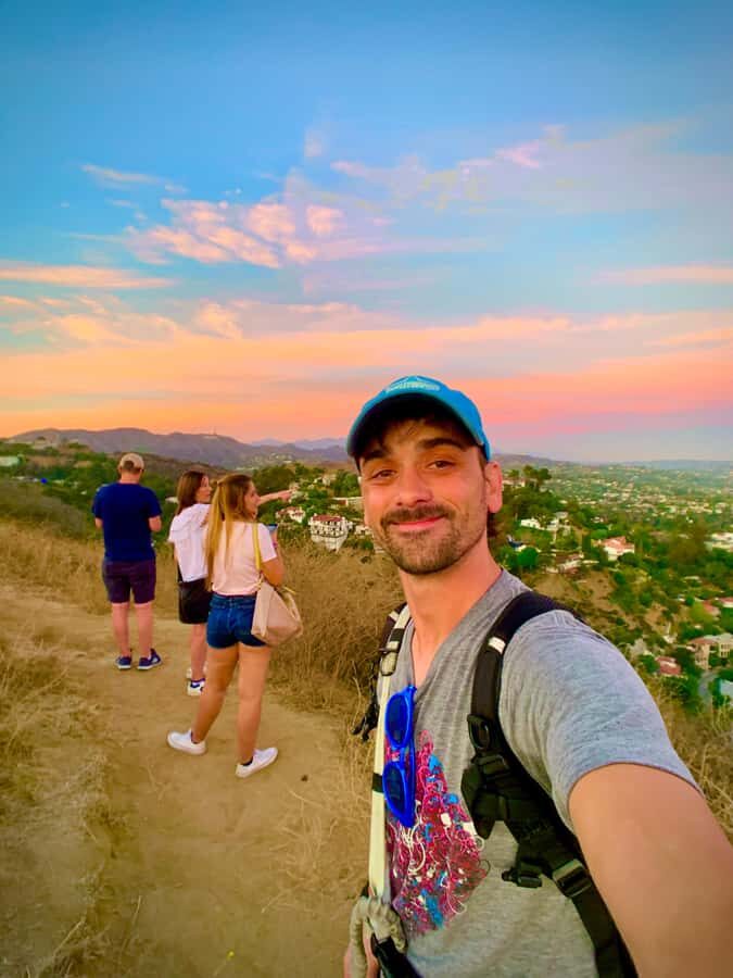 Hollywood Walking & Hiking Sunset Tour with LA Skyline Views - Meeting Scott and getting your bearings near Ovation Mall
