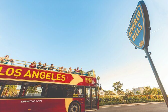 LA: Celebrity Homes and Lifestyle Tour and Hop-on Hop-off Tour - TCL Chinese Theatre walking tour and the movie-premiere vibe