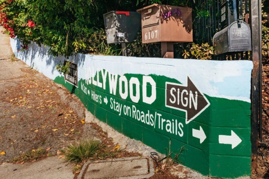 LA: Express Hollywood Sign Guided Walking Tour with Photos - Value Check: Is $15 Worth It?