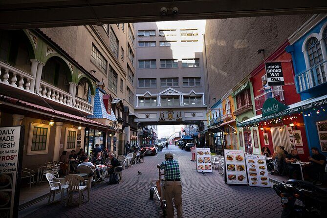 LA Food Tour: Exploring America’s Culinary Frontier - How to enjoy this walking day: shoes, appetite, and pacing