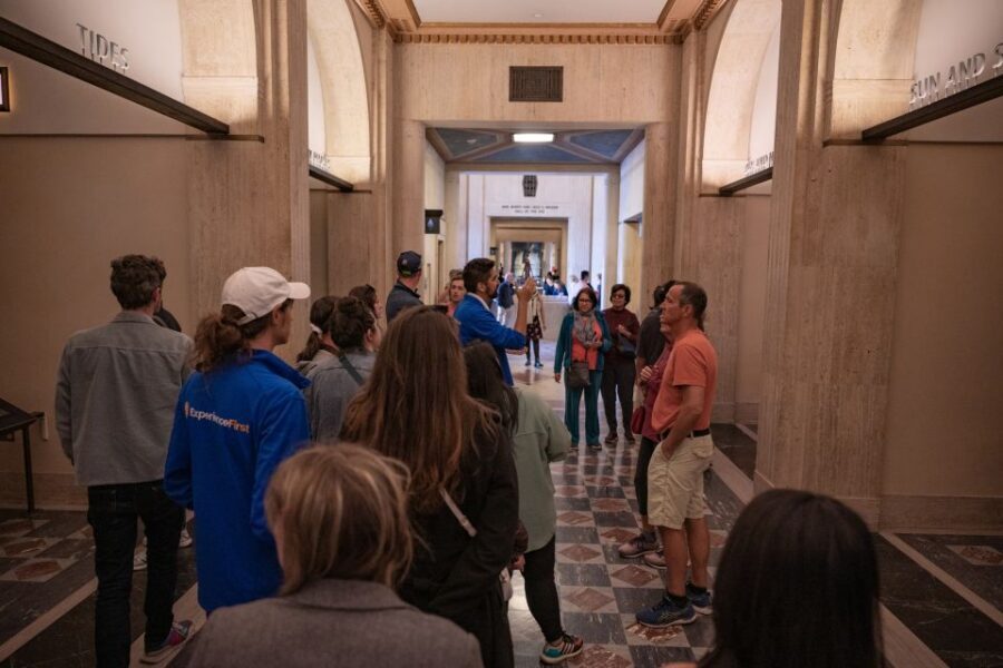 LA: Griffith Observatory Insider Tour - Tips to get the most out of your Griffith Observatory day