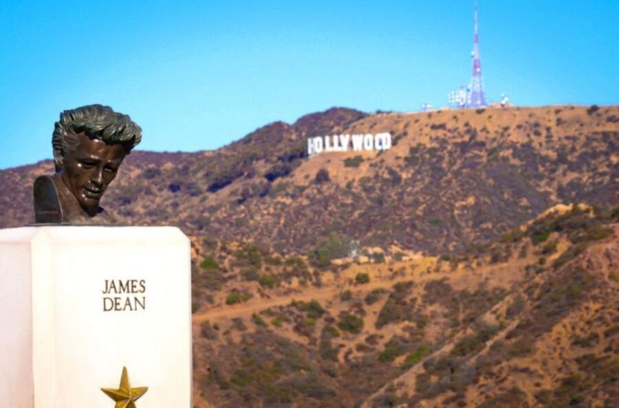 LA: Private Getty Center to Griffith Observatory Guided Tour - Griffith Observatory: astronomy and movie lore, not just facts