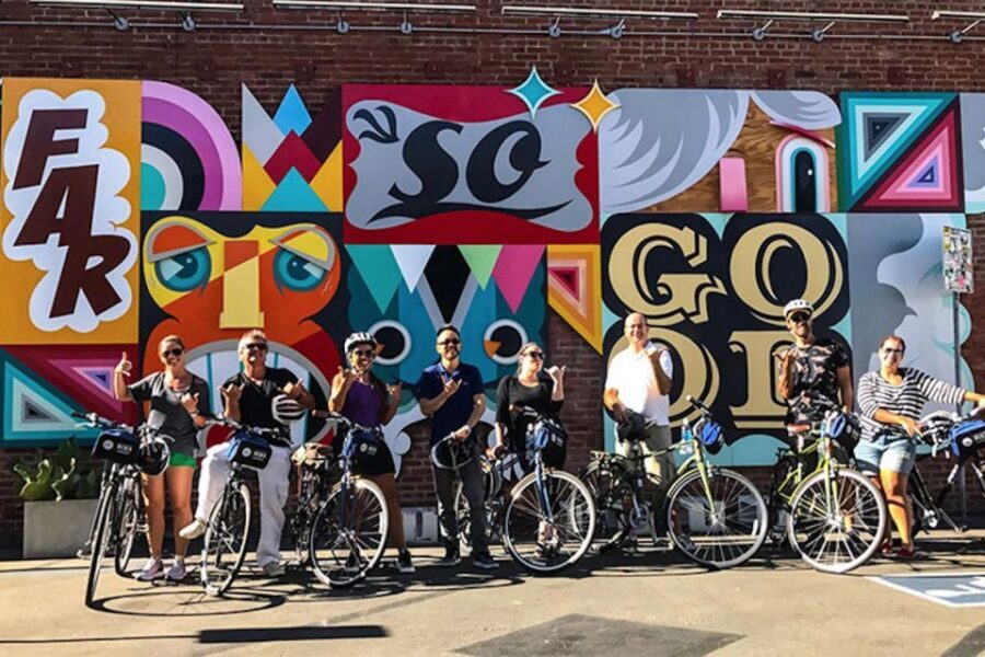 LA: Santa Monica & Venice Beach Bike Adventure - Venice Beach Boardwalk: skate energy, street art, and a real break
