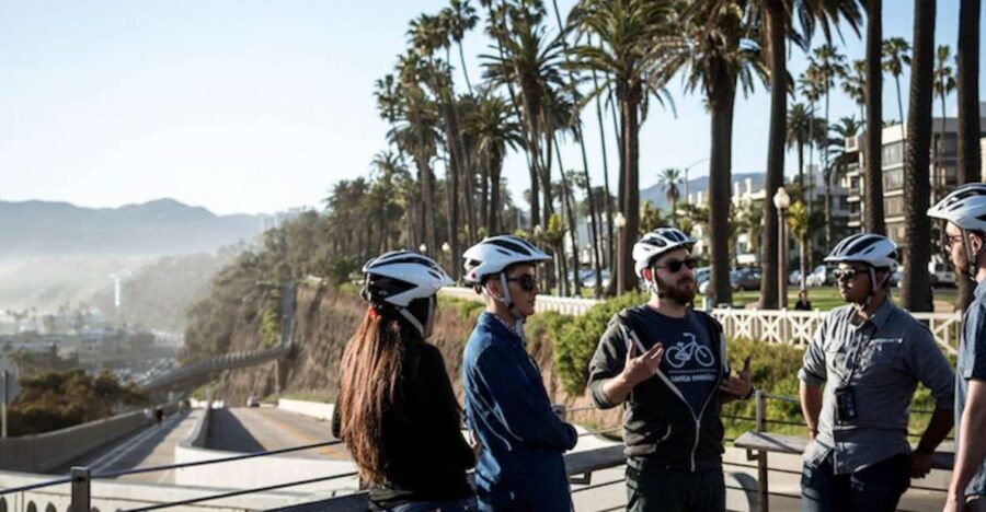 LA: Santa Monica & Venice Beach Bike Adventure - Venice Canals Walkway: the calmer side of Venice