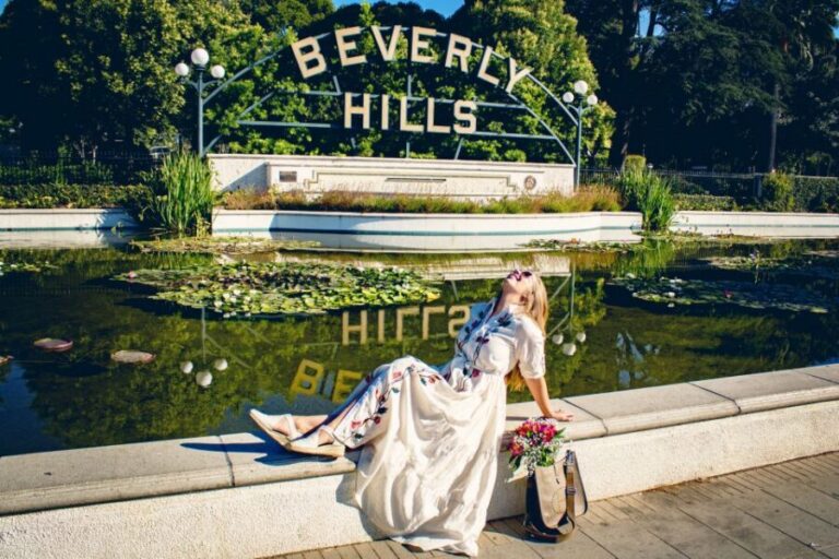 LA VIP Tour : Beverly Hills, Sunset Strip, & Hollywood Sign! - Getting Up Close to the Hollywood Sign Without the Big-Hill Struggle