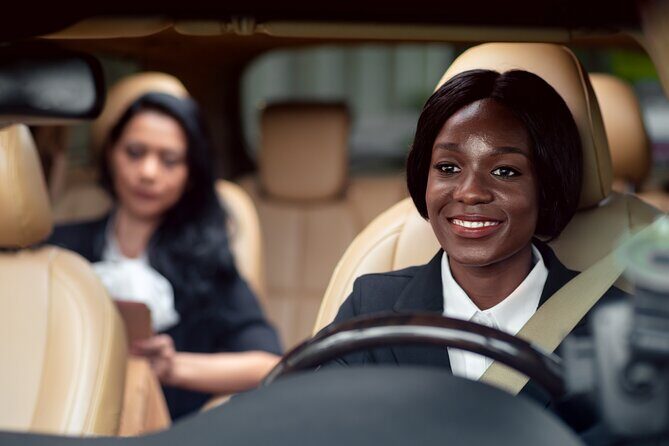 LAX Arrival or Departure Private Transfer to Los Angeles - Luxury LAX Transfers for Up to 5: What You’re Actually Paying For
