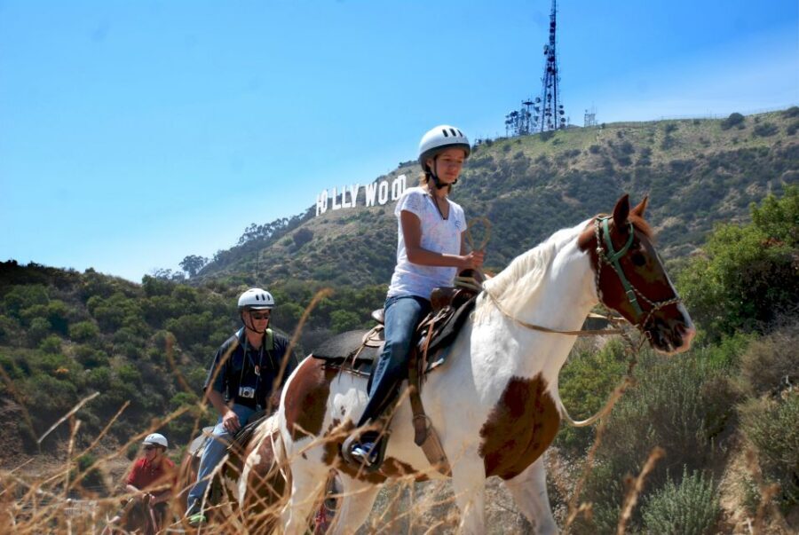 Los Angeles: 2-Hour Hollywood Trail Horseback Riding Tour - Quick hits before you book