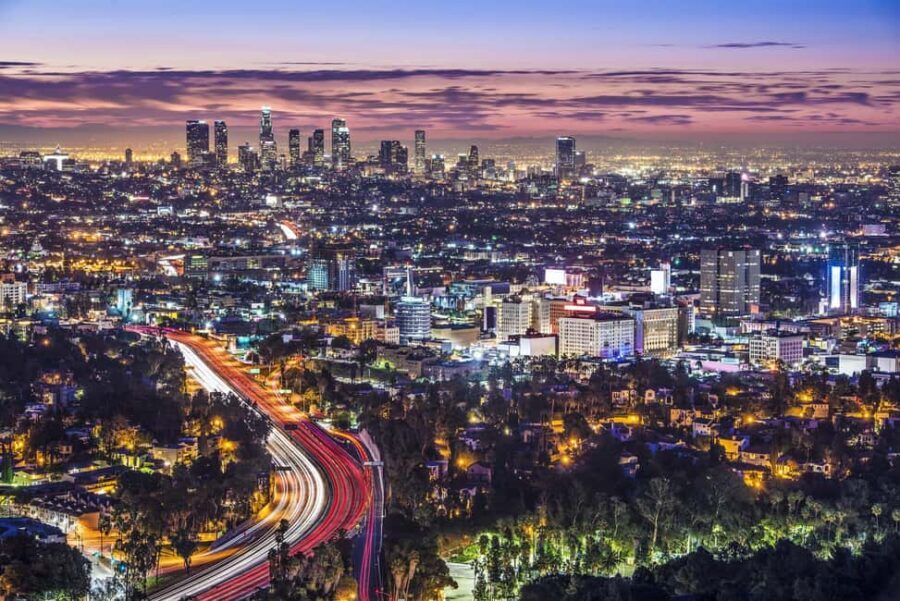 Los Angeles 4-Hour Private Tour: Beverly Hills & More - Beverly Hills mansion views and the Pickfair connection