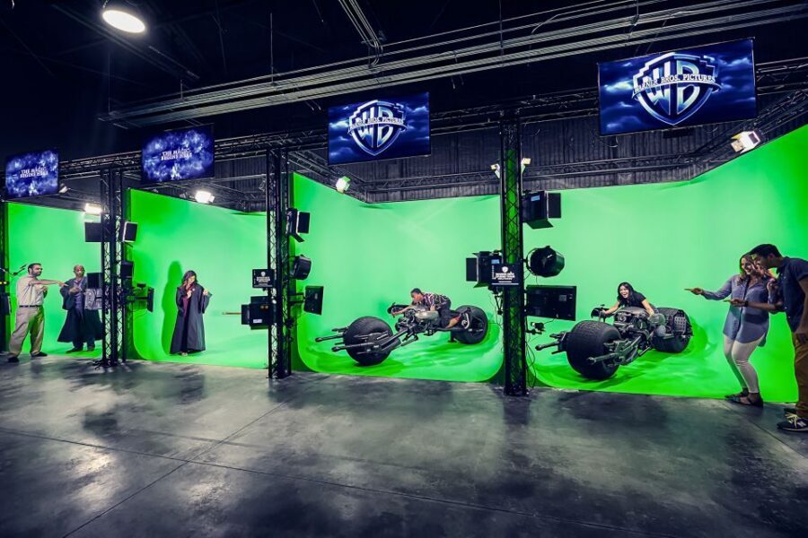 Los Angeles: All-Inclusive Pass including Universal Studios - Studio Days Beyond Universal: Warner Bros and the LA Film Machine