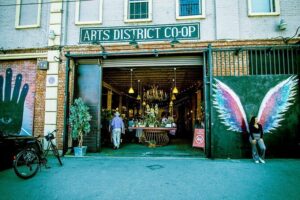 Los Angeles Arts District Bike Tour - The Arts District stops: murals, graffiti culture, and studio life