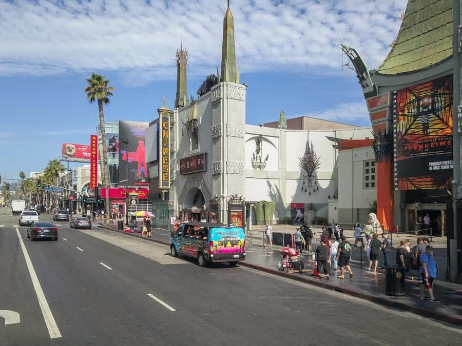 Los Angeles: Celebrity Homes and Hollywood Open-Air Bus Tour - Mulholland Drive and Hollywood Sign views: the “pinch me, I’m here” moment