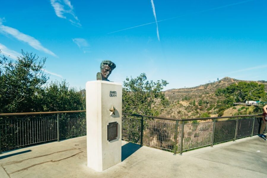 Los Angeles: City Group Tour with Hollywood & Beverly Hills - Santa Monica Beach and Venice Beach: the coastal payoff