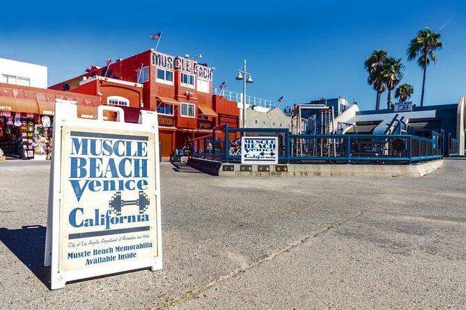 Los Angeles Coast and Beaches Private Tour - Venice Beach: Canals to Sand, With Space to Roam