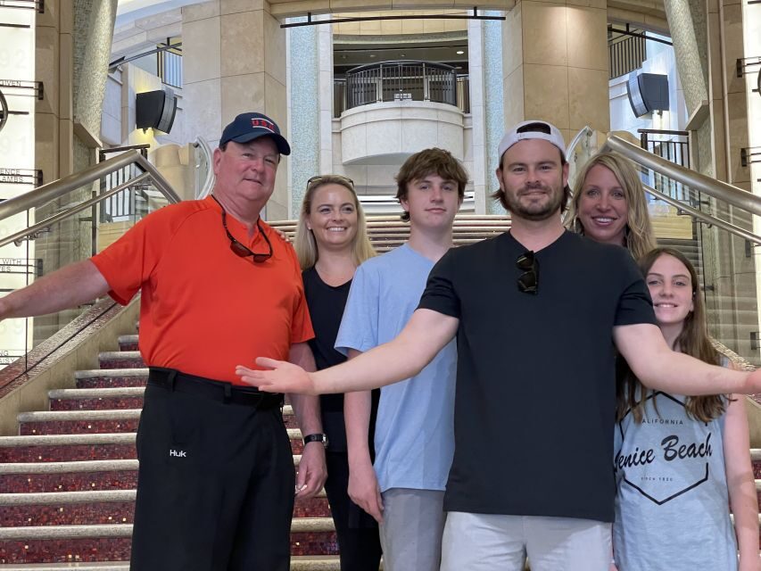 Los Angeles: Comprehensive Sightseeing Van Tour - Beverly Hills Glam: Rodeo Drive, Beverly Hills Hotel, and Estates