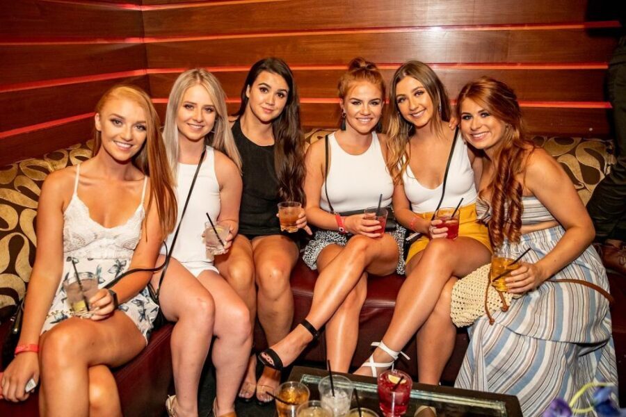 Los Angeles: Downtown LA Club Crawl with Express Entry - Who this crawl suits best (and who should rethink it)