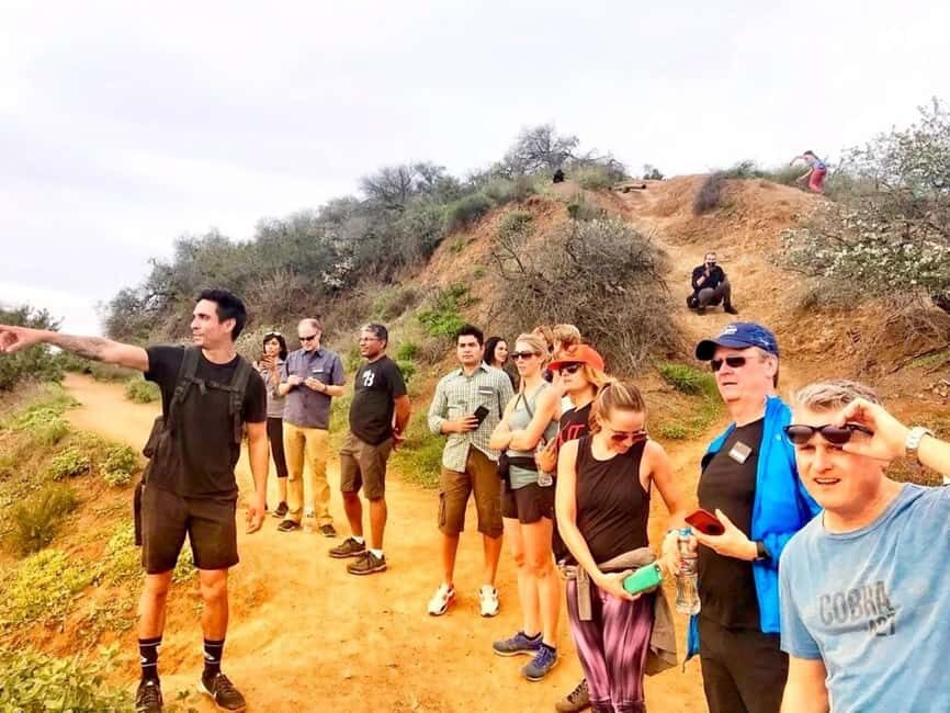 Los Angeles: Express Hollywood Sign Guided Walk & Photo Tour - Meet at 6298 Innsdale Trl: Finding the guide quickly