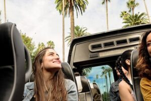 Los Angeles: Guided Hollywood Celebrity Homes and Lifestyle Tour - Where You Meet and How the Tour Runs